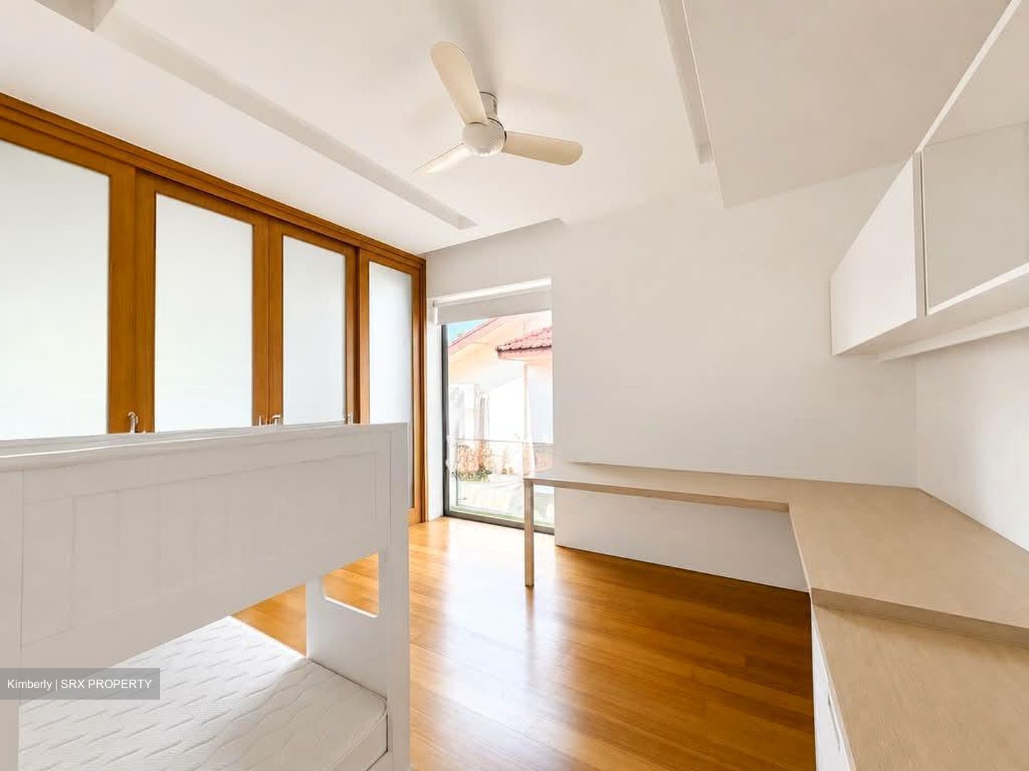 Moonbeam Walk (D10), Semi-Detached #581889581